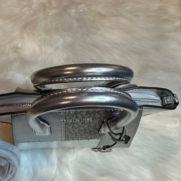 NWT Michael MICHAEL KORS- Avril Small Metallic Studded Patchwork Satchel - Picture 8 of 10